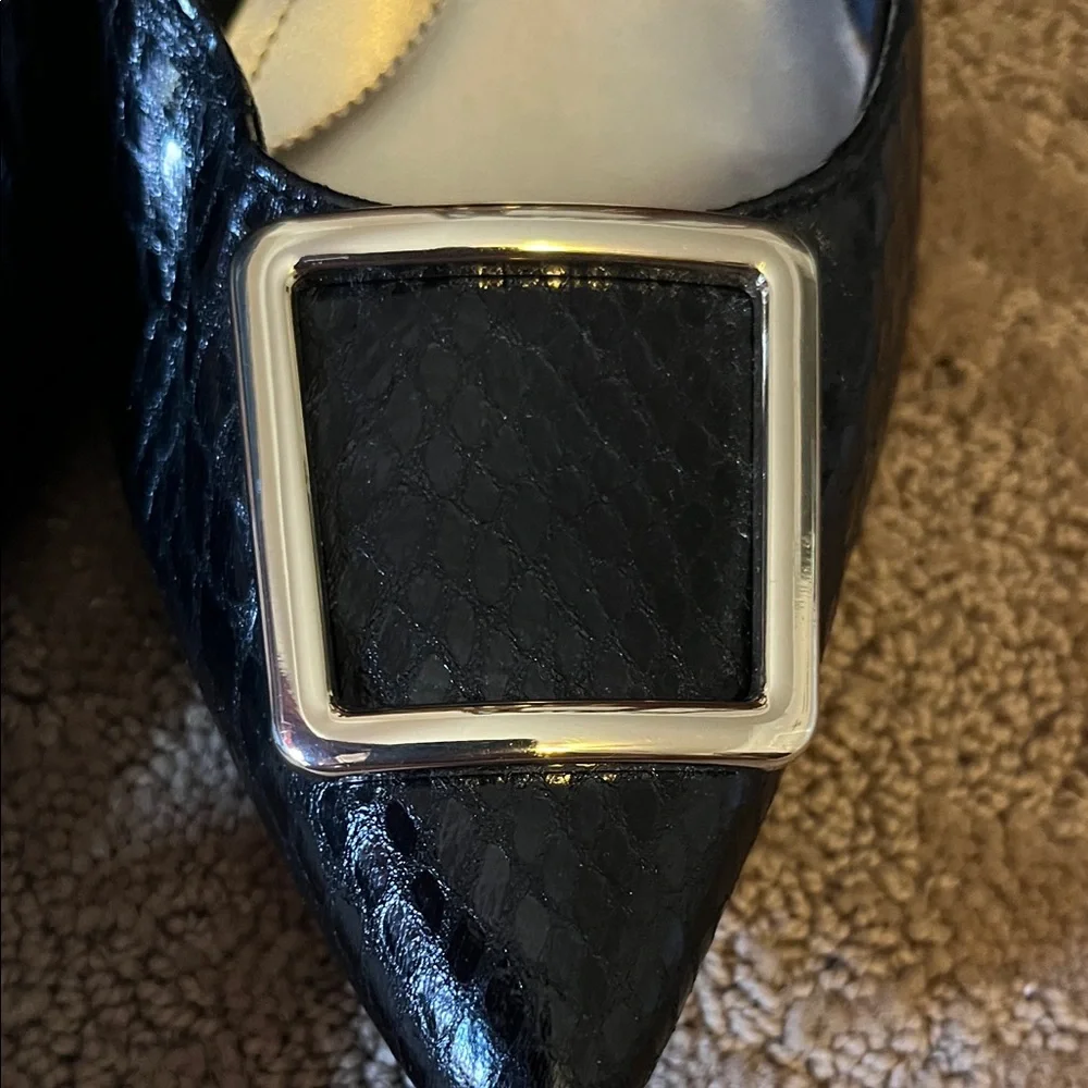 Comfort Plus by Predictions Black Heels with Gold Buckle - Picture 5 of 10